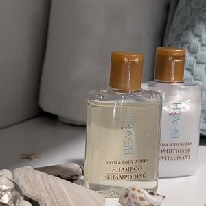 Bath & BodyWorks At the Beach Shampoo & Conditioner Travel Size FREE SHIP!!